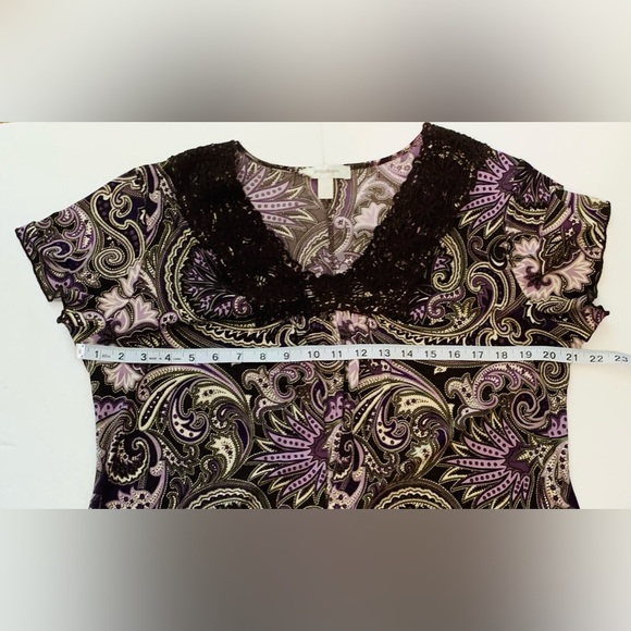 Woman’s Dressbarn Blouse XL Purple Paisley Embroidered Made in USA - Picture 8 of 11